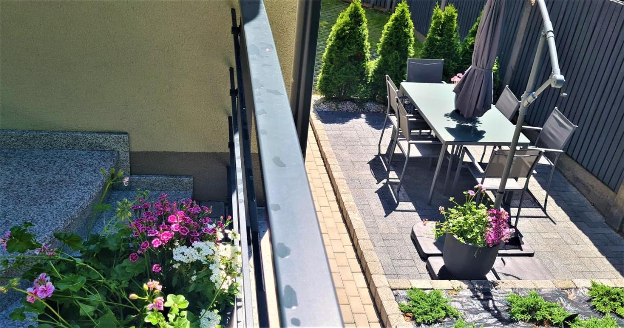 Urabn Apartments Studio With Garden No 2A Chorzow Katowice Free Private Parking, Self Check-In Экстерьер фото