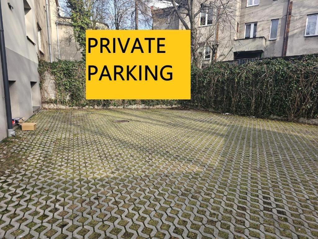 Urabn Apartments Studio With Garden No 2A Chorzow Katowice Free Private Parking, Self Check-In Экстерьер фото